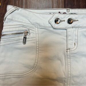 Moto Miki Skirt